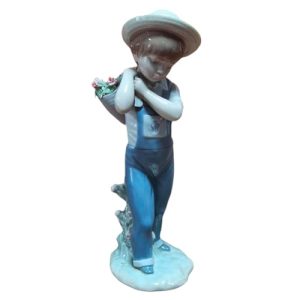 LLADRÓ Escultura de Criança Camponesa